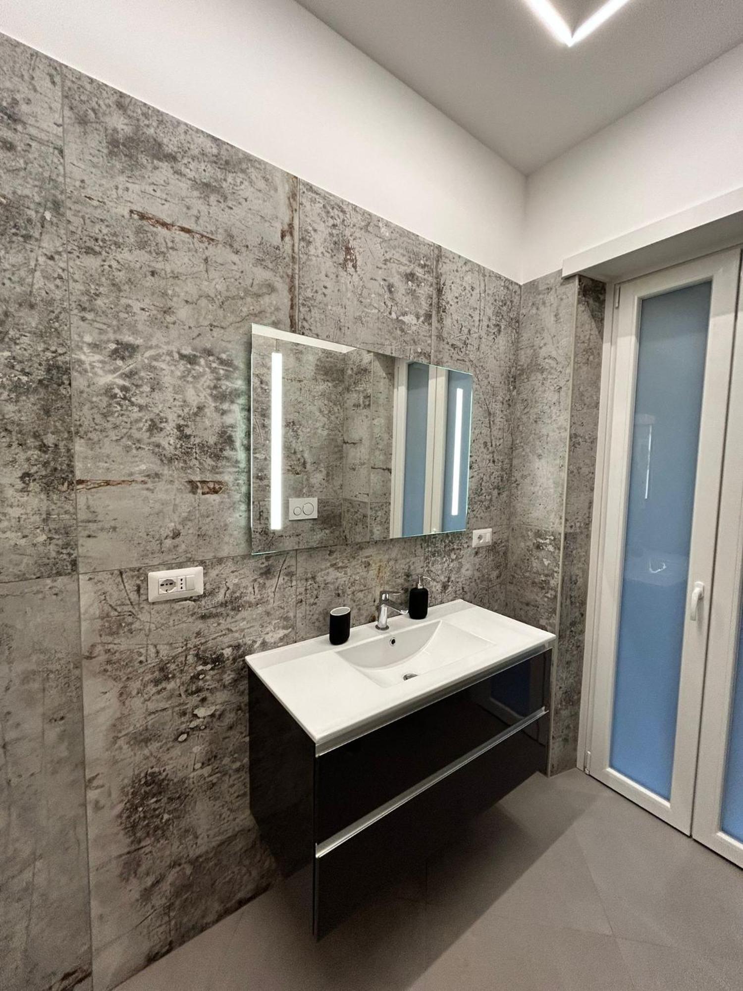 Niva House * Rome